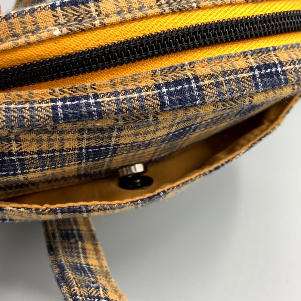 NEW Womens Pacsun Plaid 90’s Fanny Pack Waist Bag - Picture 4 of 6